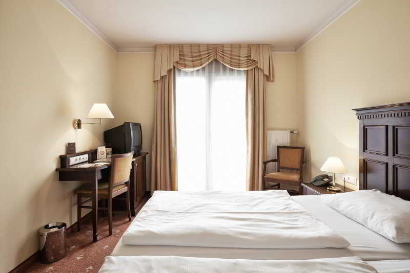 Select Hotel Prinz Eugen Wien Екстериор снимка